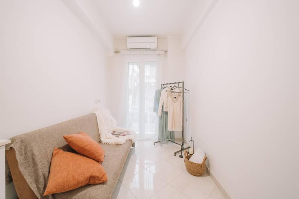 Debbies House Apartment Kalamata Ngoại thất bức ảnh