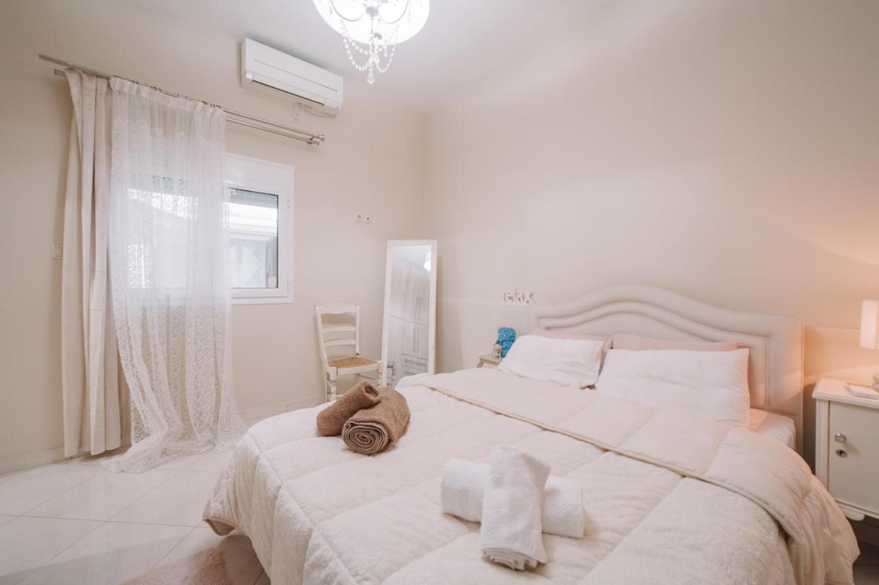 Debbies House Apartment Kalamata Ngoại thất bức ảnh